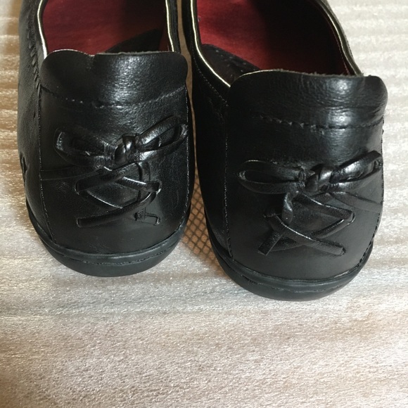 Born - Picture 2 of 7